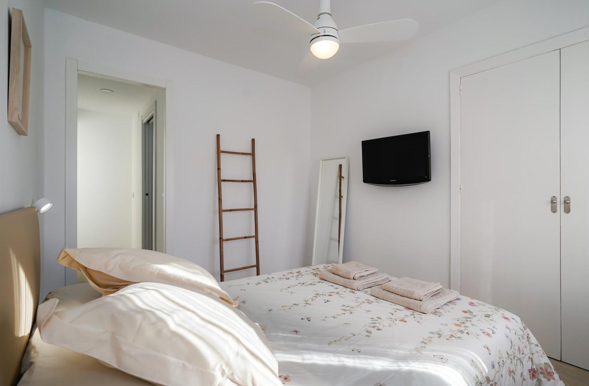 Nomad Malaga - Chic Apartament Center Torremolinos Kültér fotó